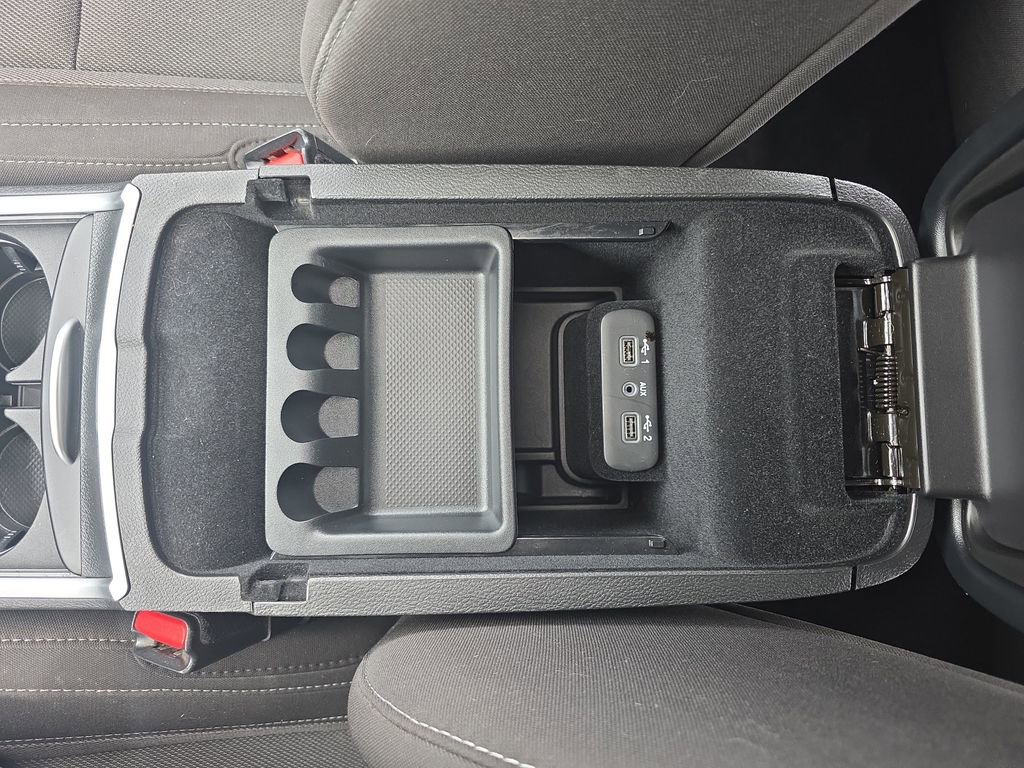 Used 2021 Dodge Charger SXT w/ Driver Convenience Group image 26