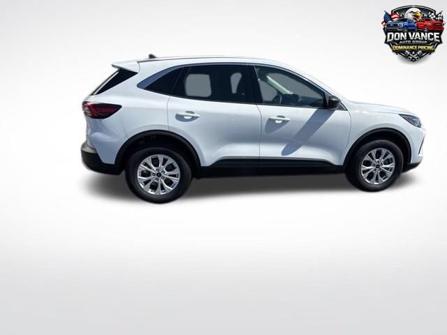 Used 2023 Ford Escape Active AWD/4WD image 12