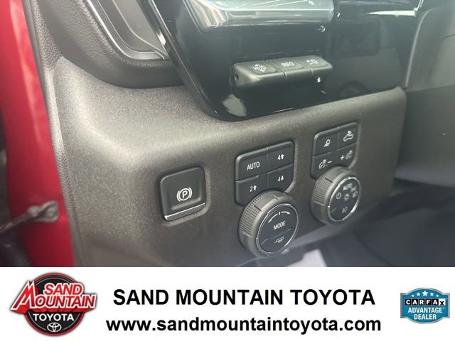 Used 2024 Chevrolet Silverado 1500 High Country w/ High Country Premium Package AWD/4WD image 16