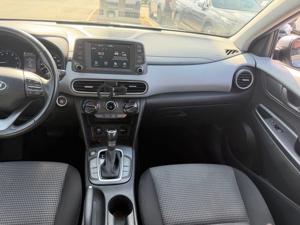 Used 2021 Hyundai Kona SEL Plus w/ Cargo Package FWD image 21