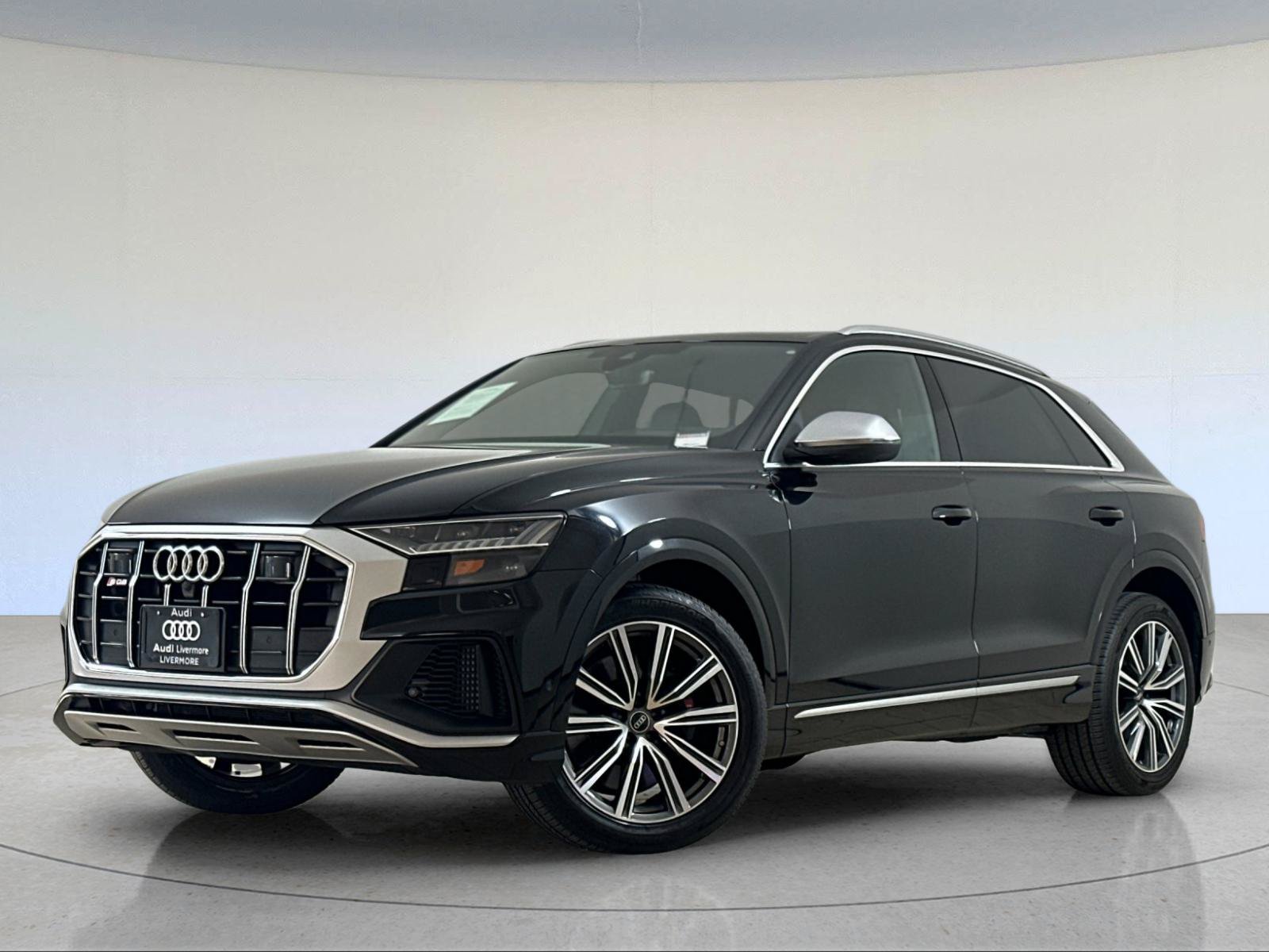 Used 2023 Audi SQ8 Prestige w/ Prestige Package AWD/4WD image 2