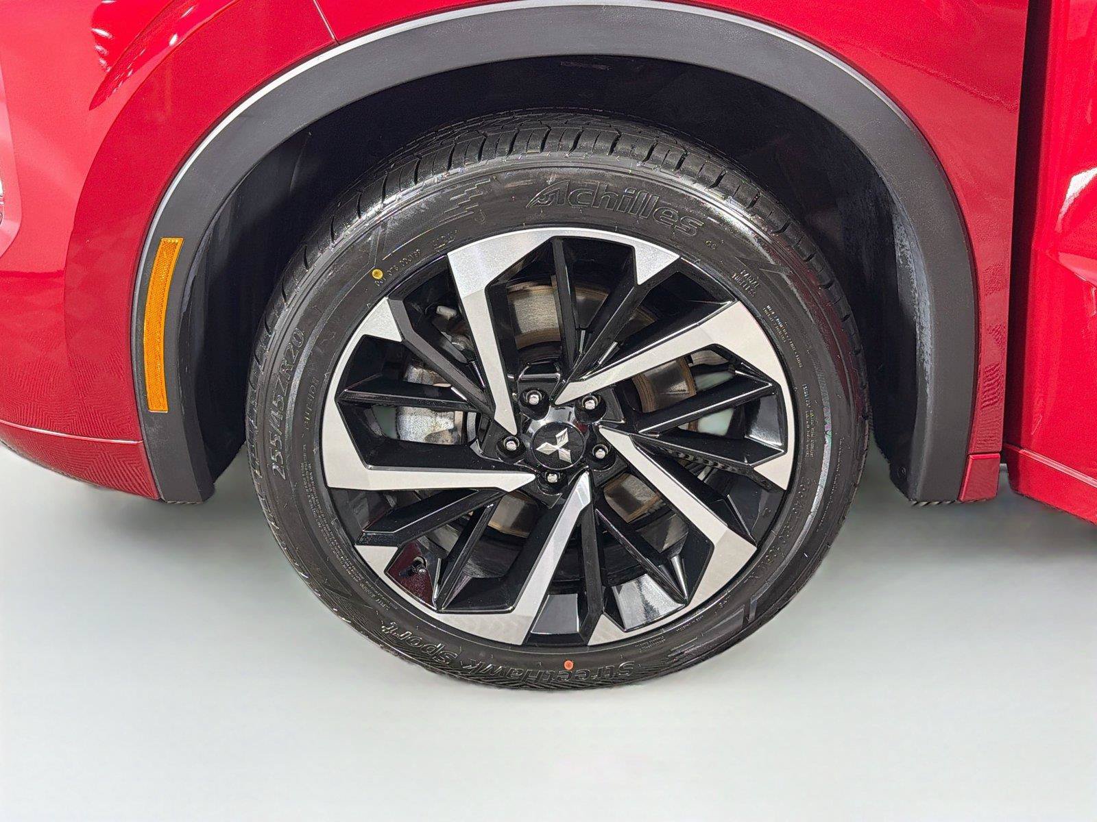Used 2024 Mitsubishi Outlander SEL AWD/4WD image 33
