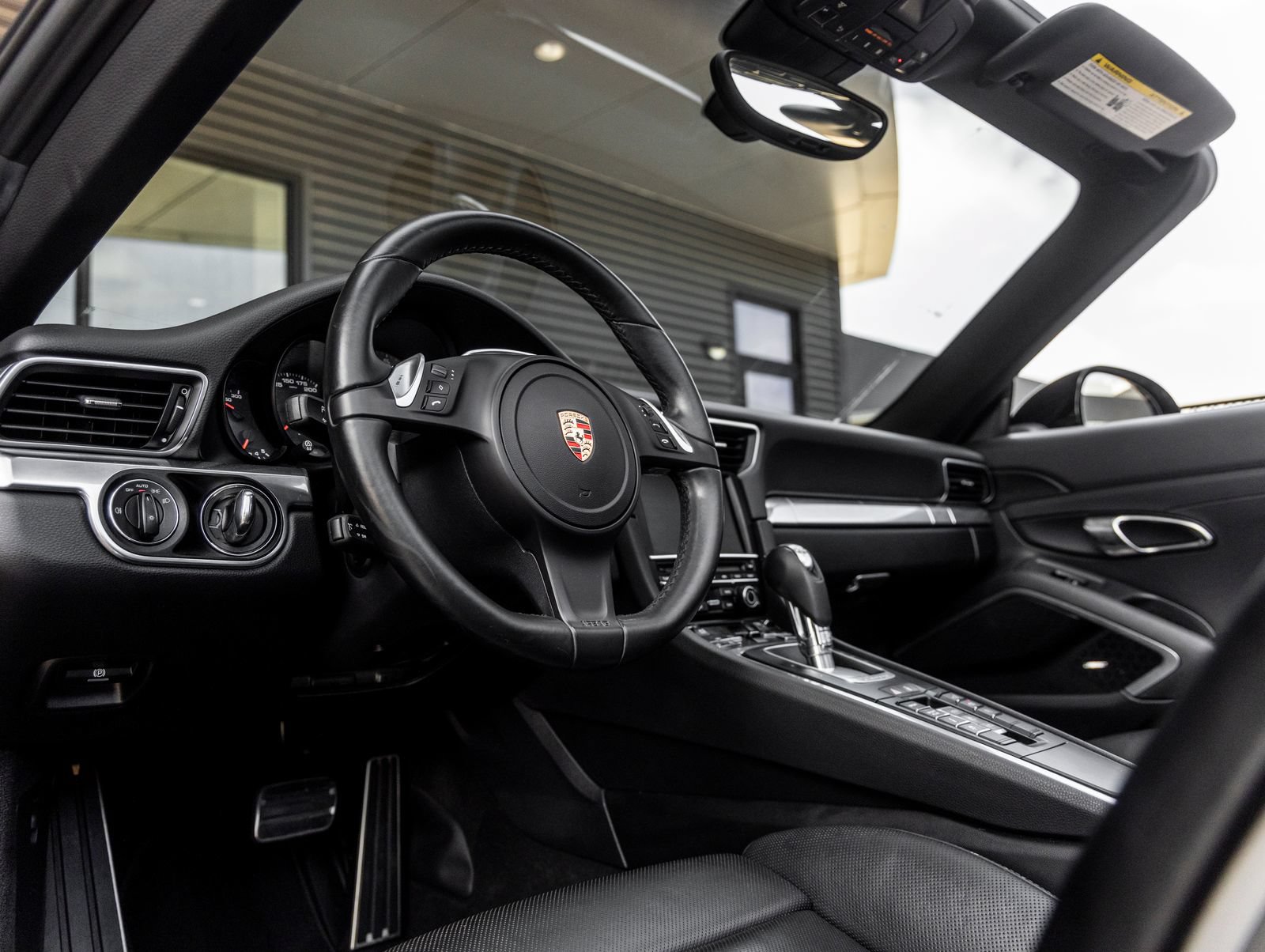Certified 2014 Porsche 911 Carrera 4S AWD/4WD image 4