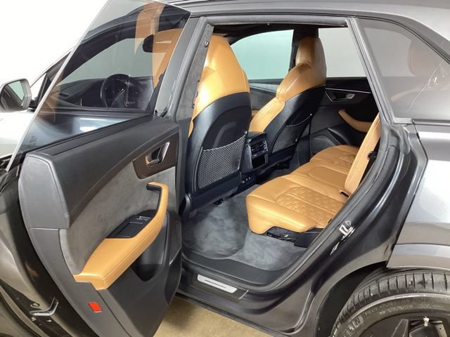 Used 2022 Audi RS Q8 AWD/4WD image 23