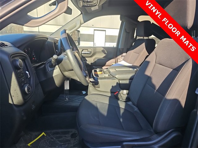 Used 2022 Chevrolet Silverado 2500 Custom w/ Custom Convenience Package image 9