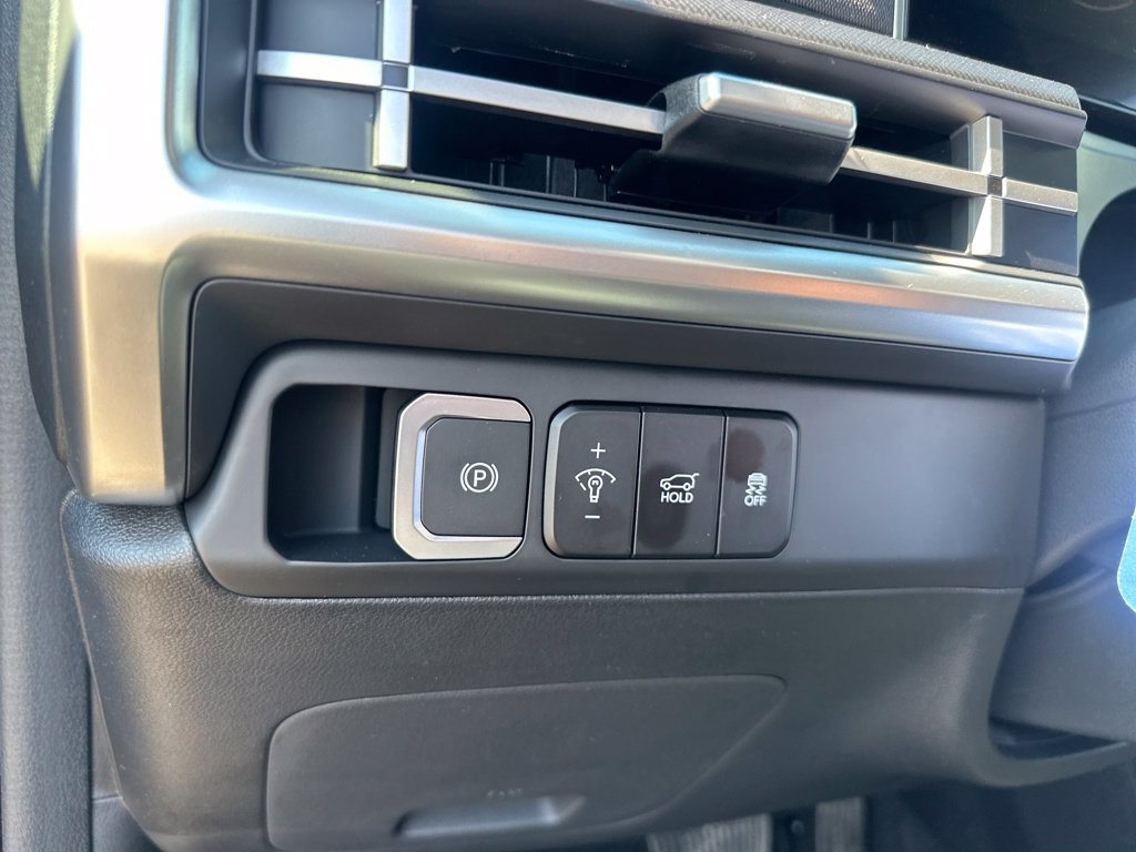 Used 2026 Hyundai Santa Fe SEL AWD/4WD image 19
