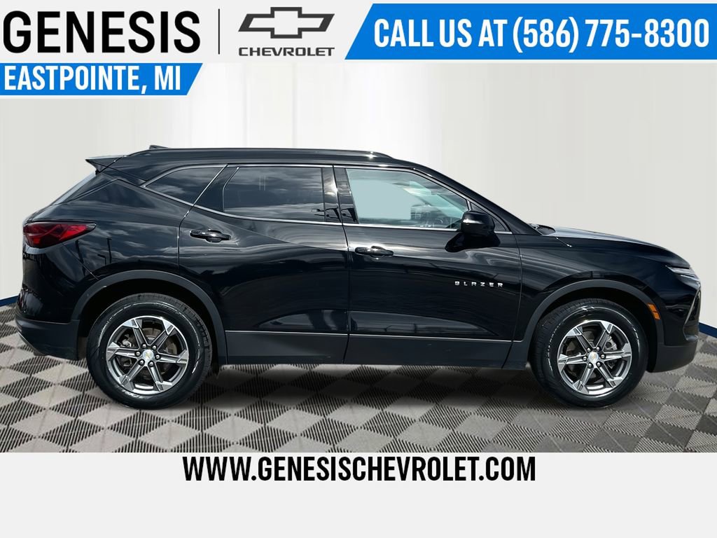 Used 2023 Chevrolet Blazer LT w/ LPO, Floor Liner Package image 6