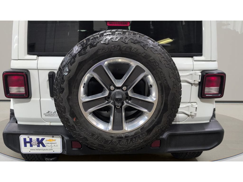 Used 2020 Jeep Wrangler Unlimited Sahara w/ Uconnect 4C Nav & Sound Group AWD/4WD image 7