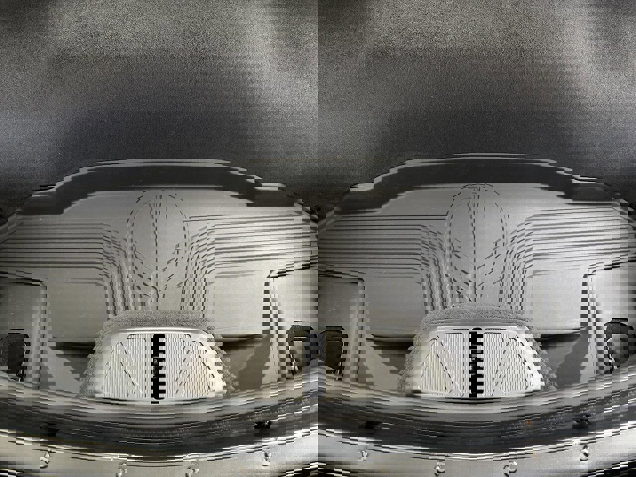 Used 2021 Chevrolet Corvette w/ Z51 Performance Package w/ Z51 Performance Package image 21