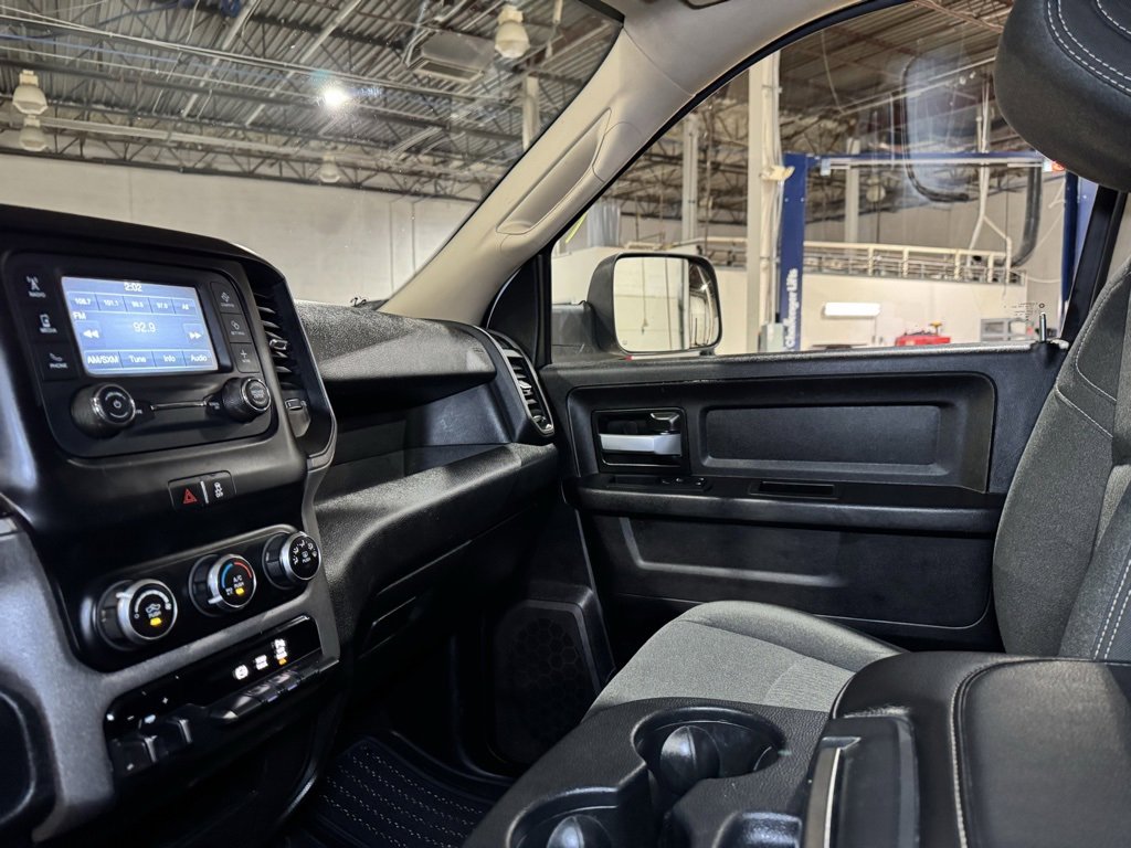 Used 2019 RAM 3500 Tradesman image 21