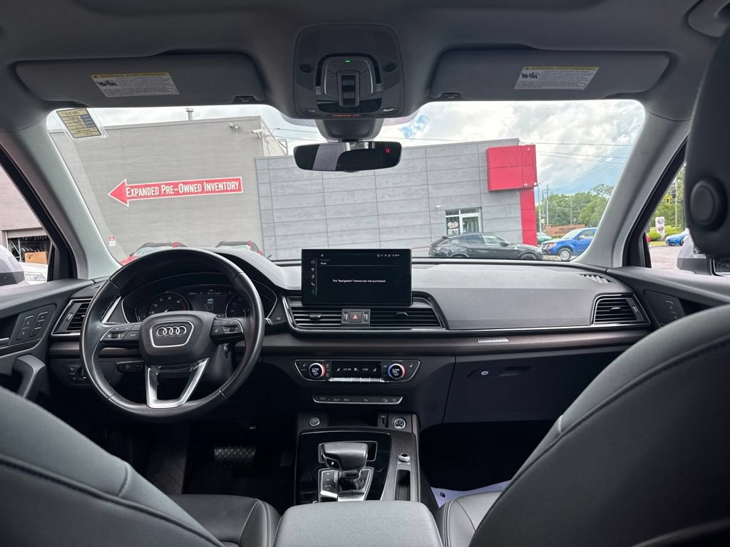 Used 2023 Audi Q5 2.0T Premium w/ Convenience Package AWD/4WD image 34