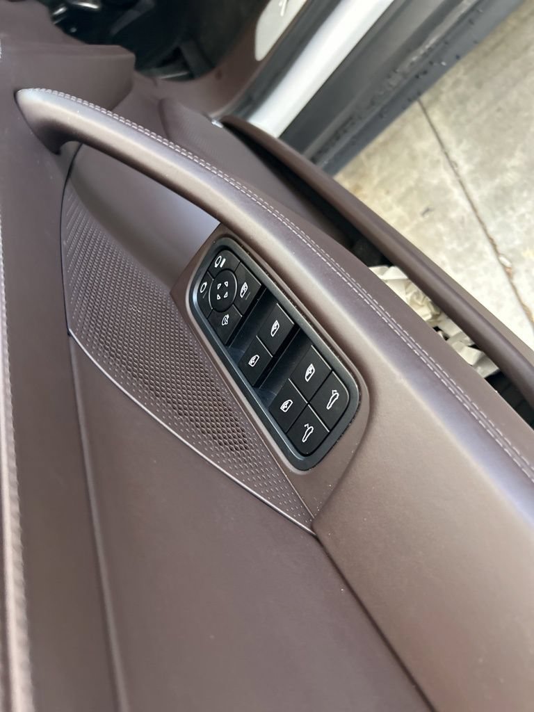 Used 2024 Porsche Panamera 4 AWD/4WD image 37