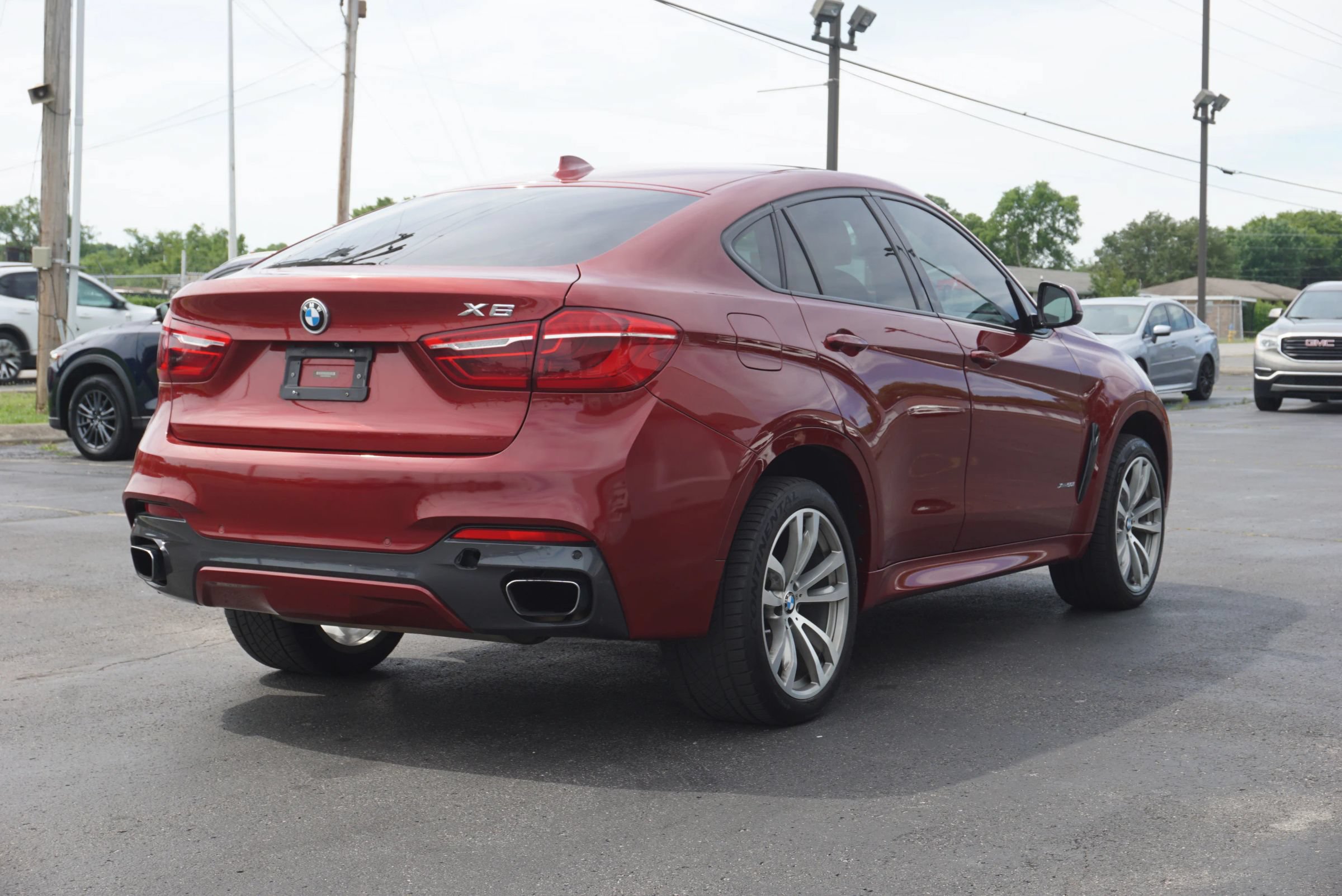 Used 2015 BMW X6 xDrive50i w/ Executive Package AWD/4WD image 5