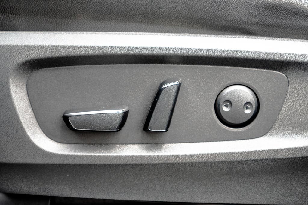 Used 2023 Nissan Pathfinder SL FWD image 20