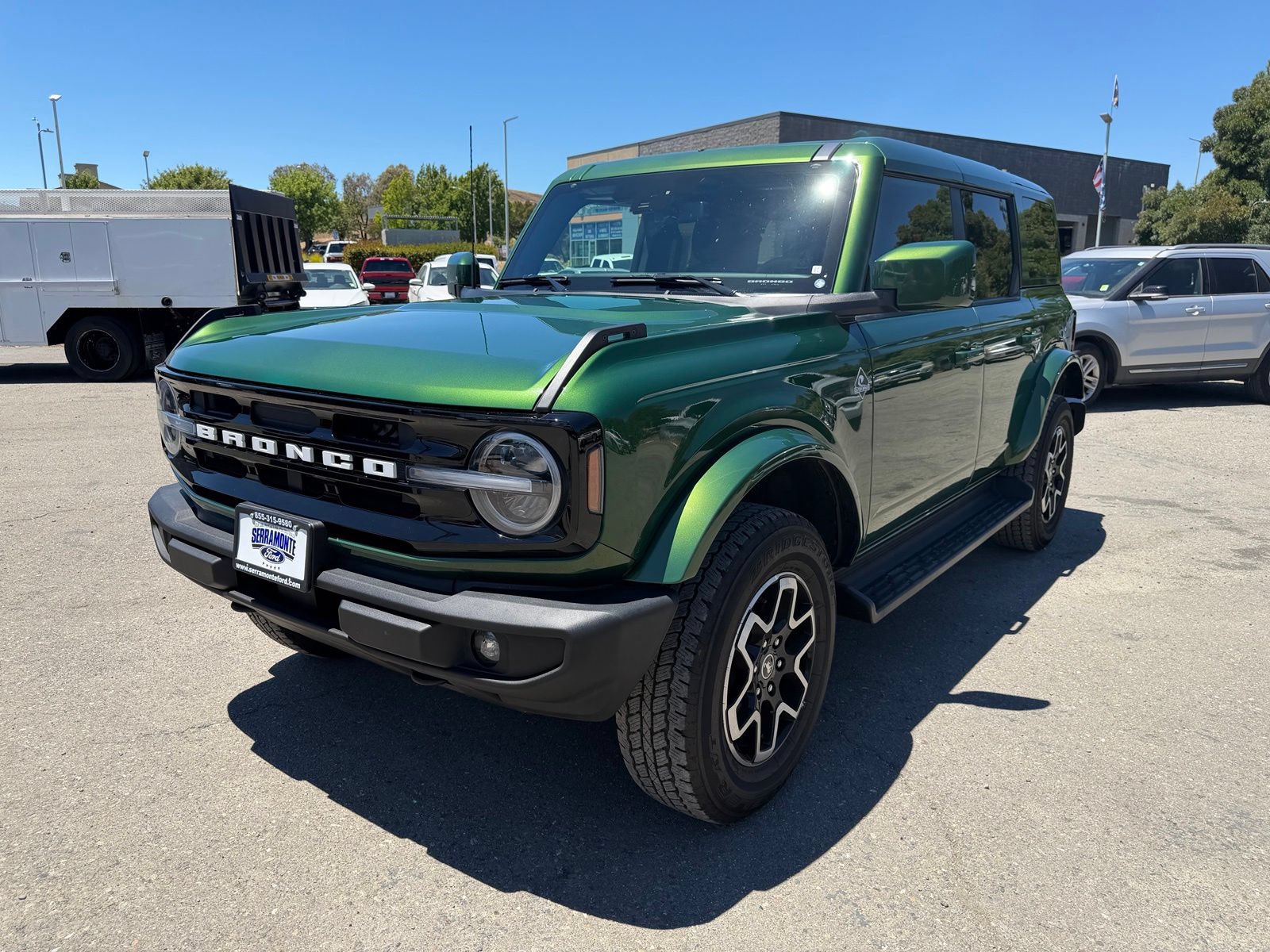 Certified 2025 Ford Bronco Outer Banks