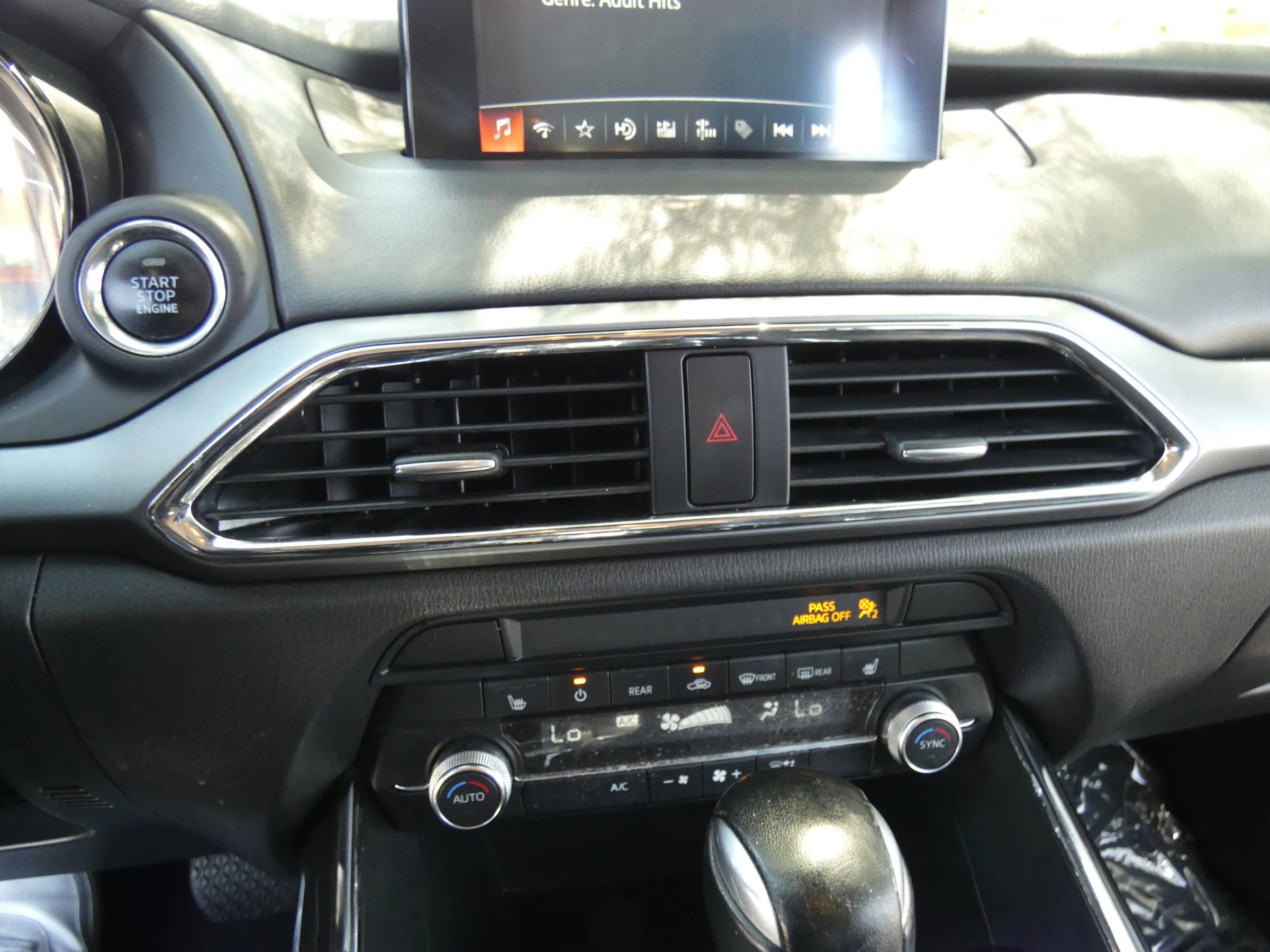 Used 2019 MAZDA CX-9 Touring image 57