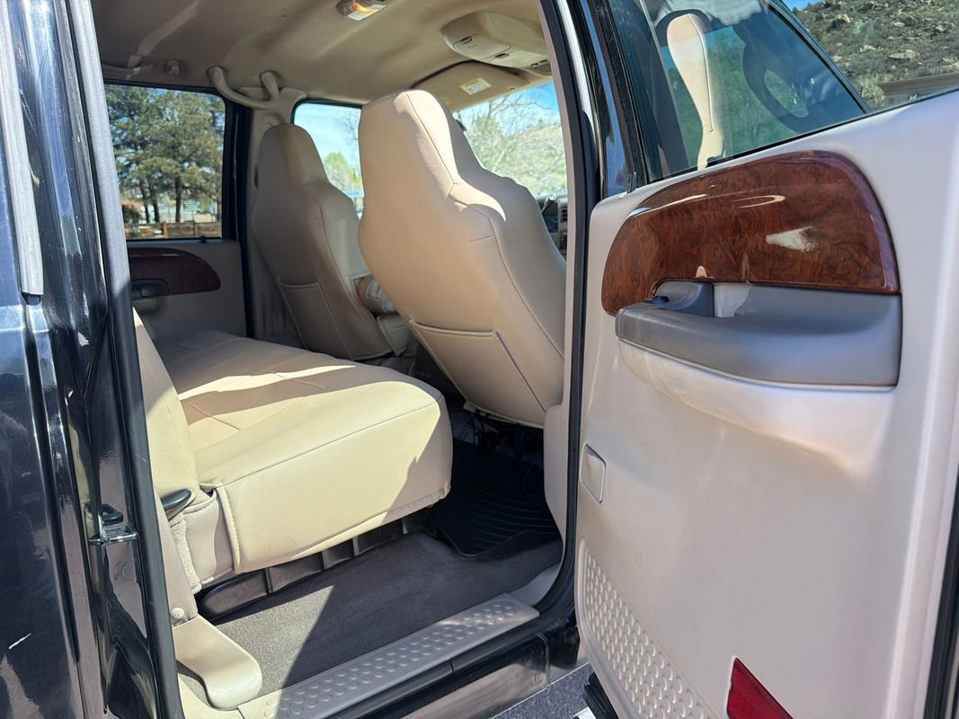 Used 2003 Ford F250 XL AWD/4WD image 15