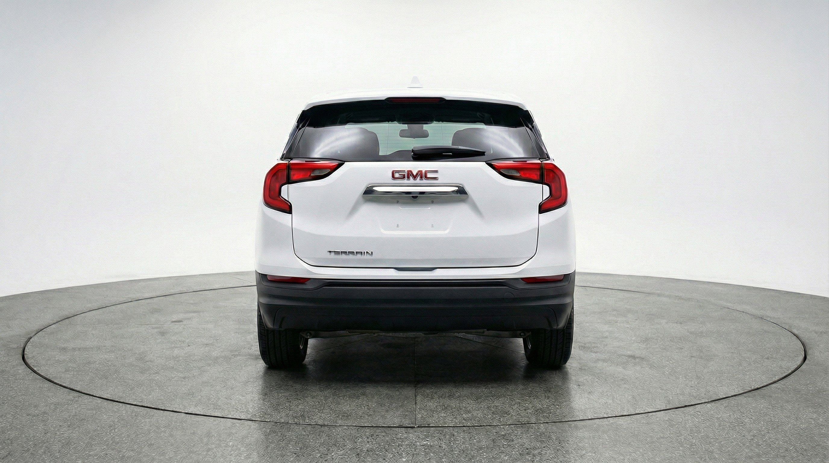 Used 2024 GMC Terrain SLT image 7