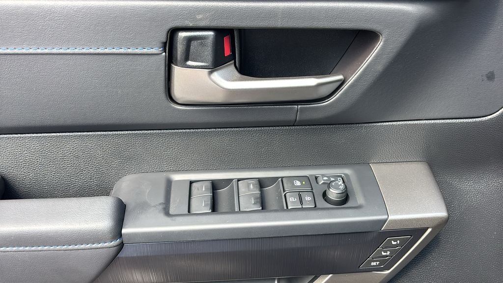 New 2026 Toyota Sequoia Platinum AWD/4WD image 11