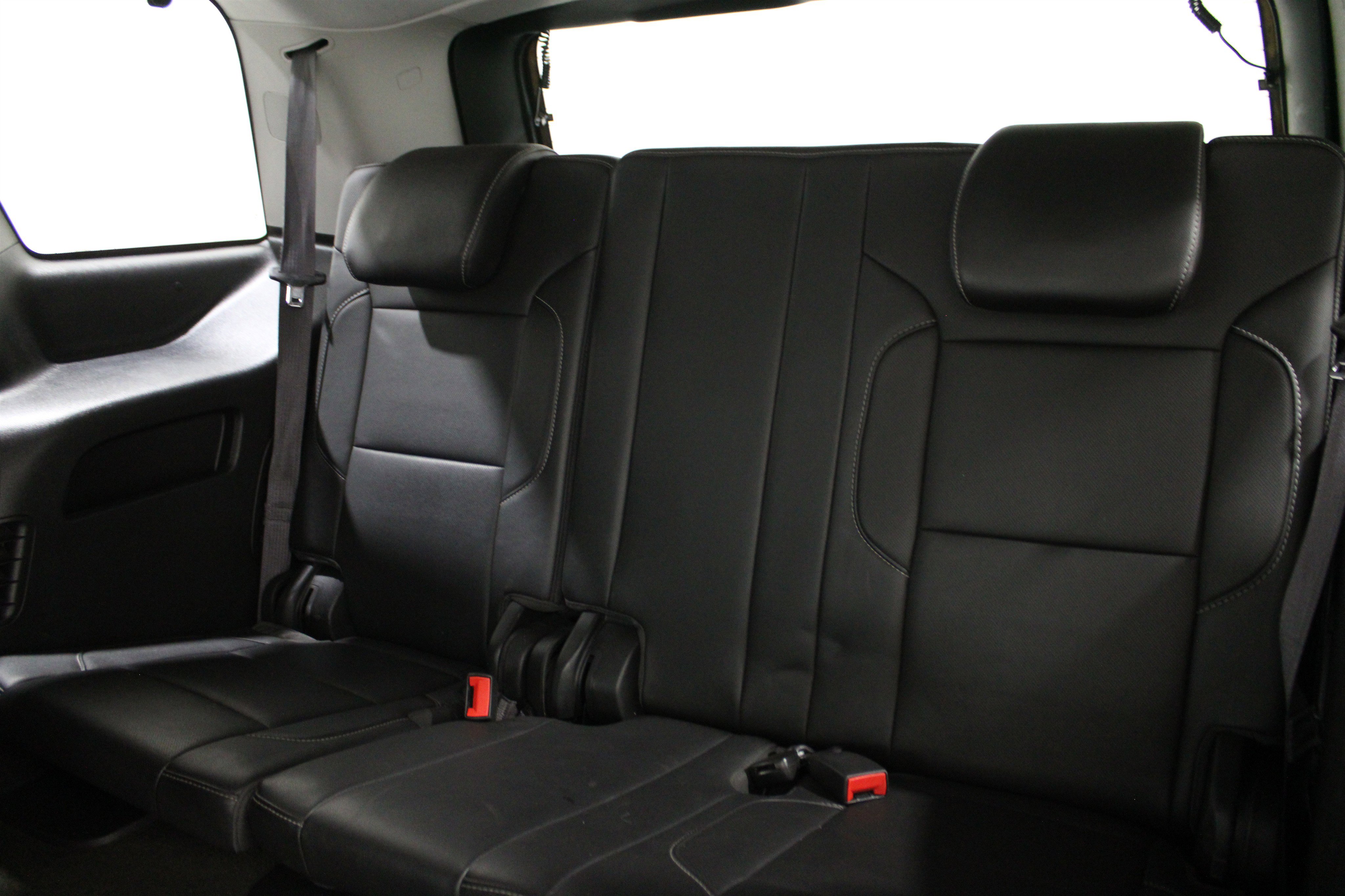 Used 2016 GMC Yukon SLT w/ Open Road Package image 25