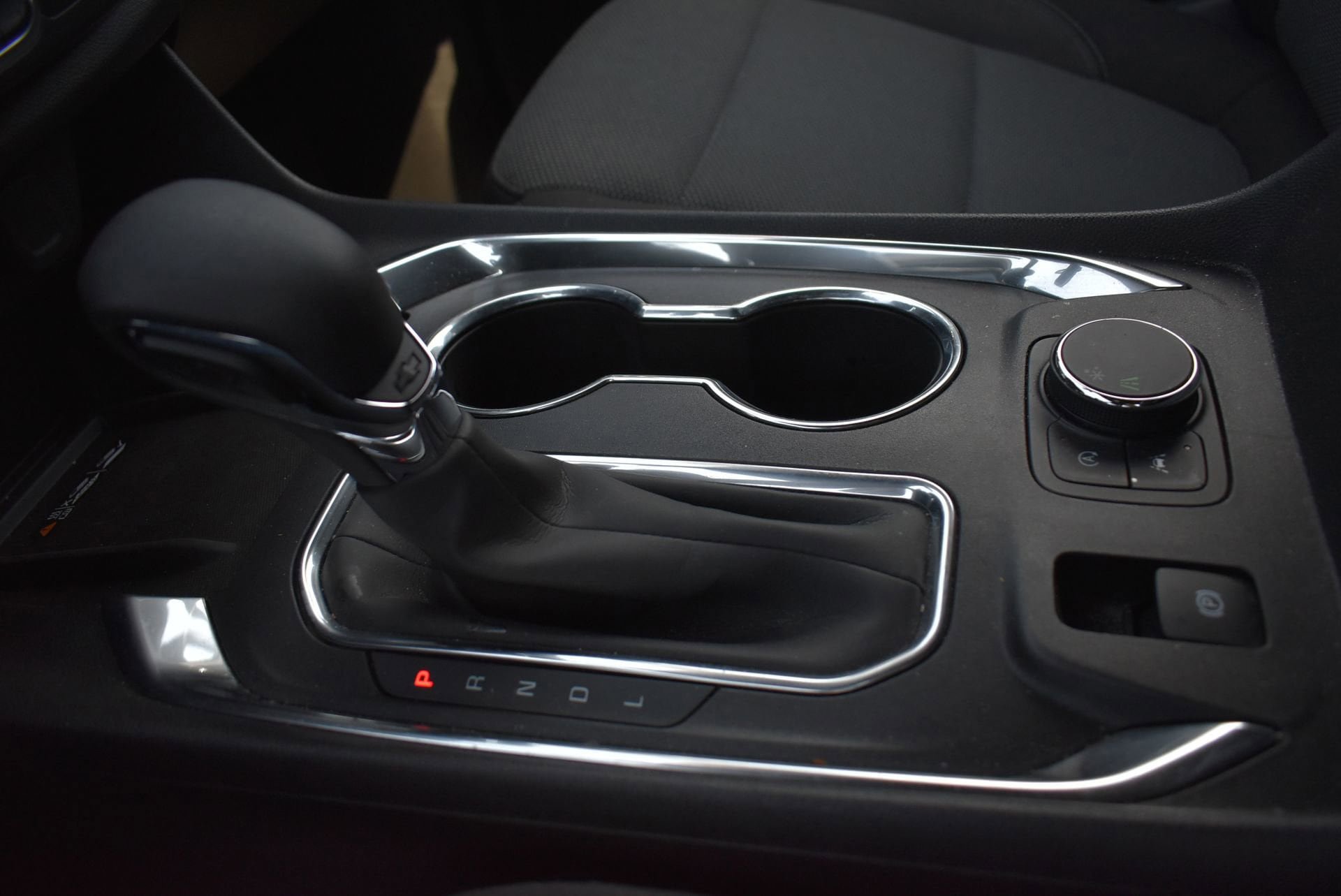 Used 2023 Chevrolet Traverse LT FWD image 32