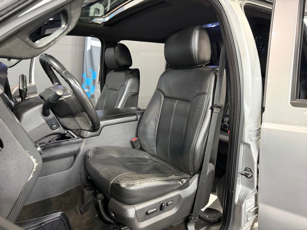 Used 2014 Ford F350 Lariat w/ Lariat Ultimate Package AWD/4WD image 23