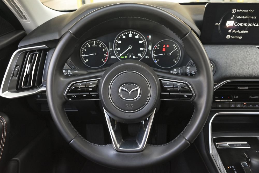 Used 2025 MAZDA CX-90 3.3 Turbo w/ Preferred Package image 19