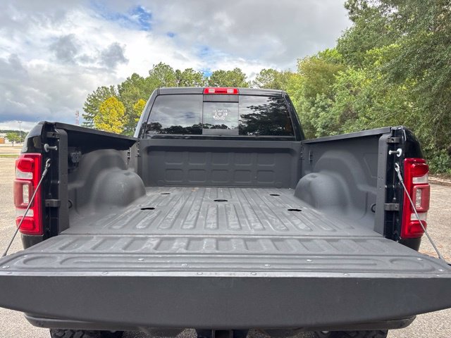 Used 2022 RAM 2500 Laramie AWD/4WD image 10