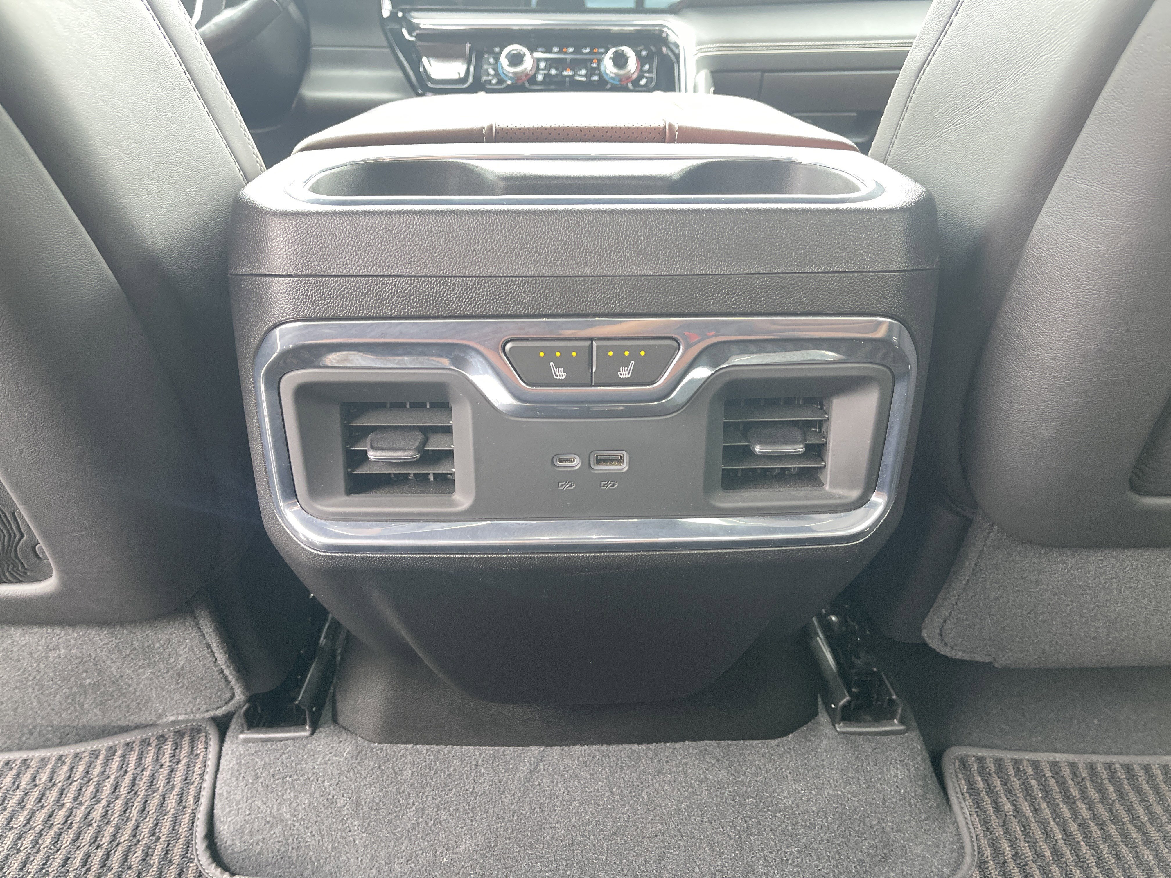 Used 2023 GMC Sierra 1500 Denali Ultimate image 28