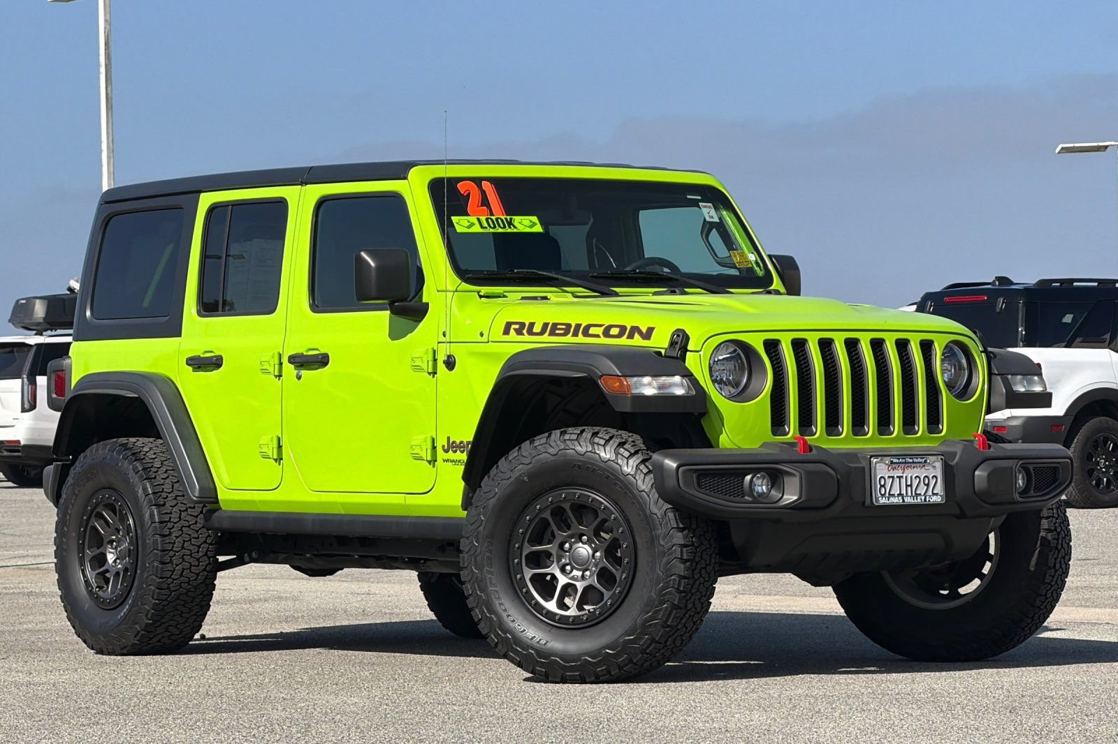 Used 2021 Jeep Wrangler Unlimited Rubicon w/ Xtreme Recon 35" Tire Package AWD/4WD image 2
