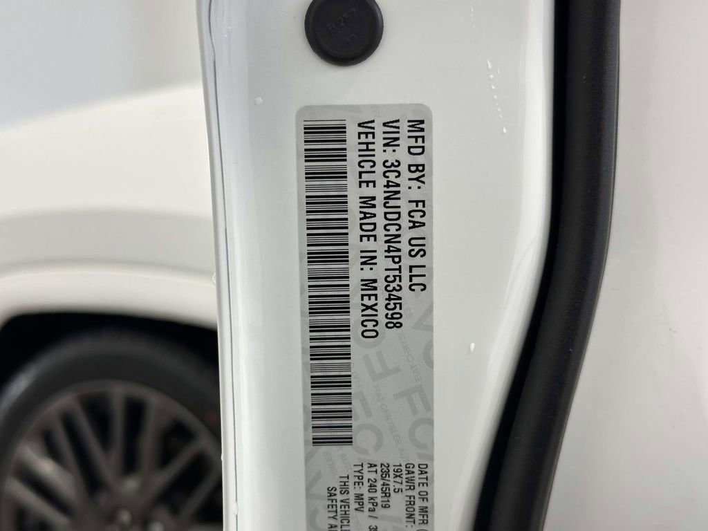 Used 2023 Jeep Compass High Altitude image 30