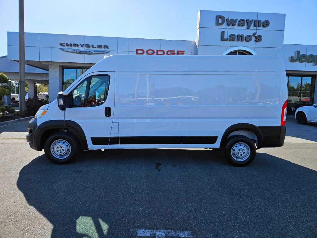 Used 2023 RAM ProMaster 2500 FWD image 2