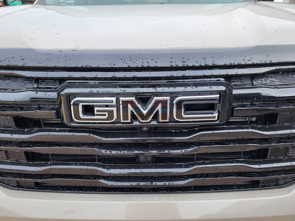 New 2026 GMC Terrain Elevation w/ Black Edition image 10