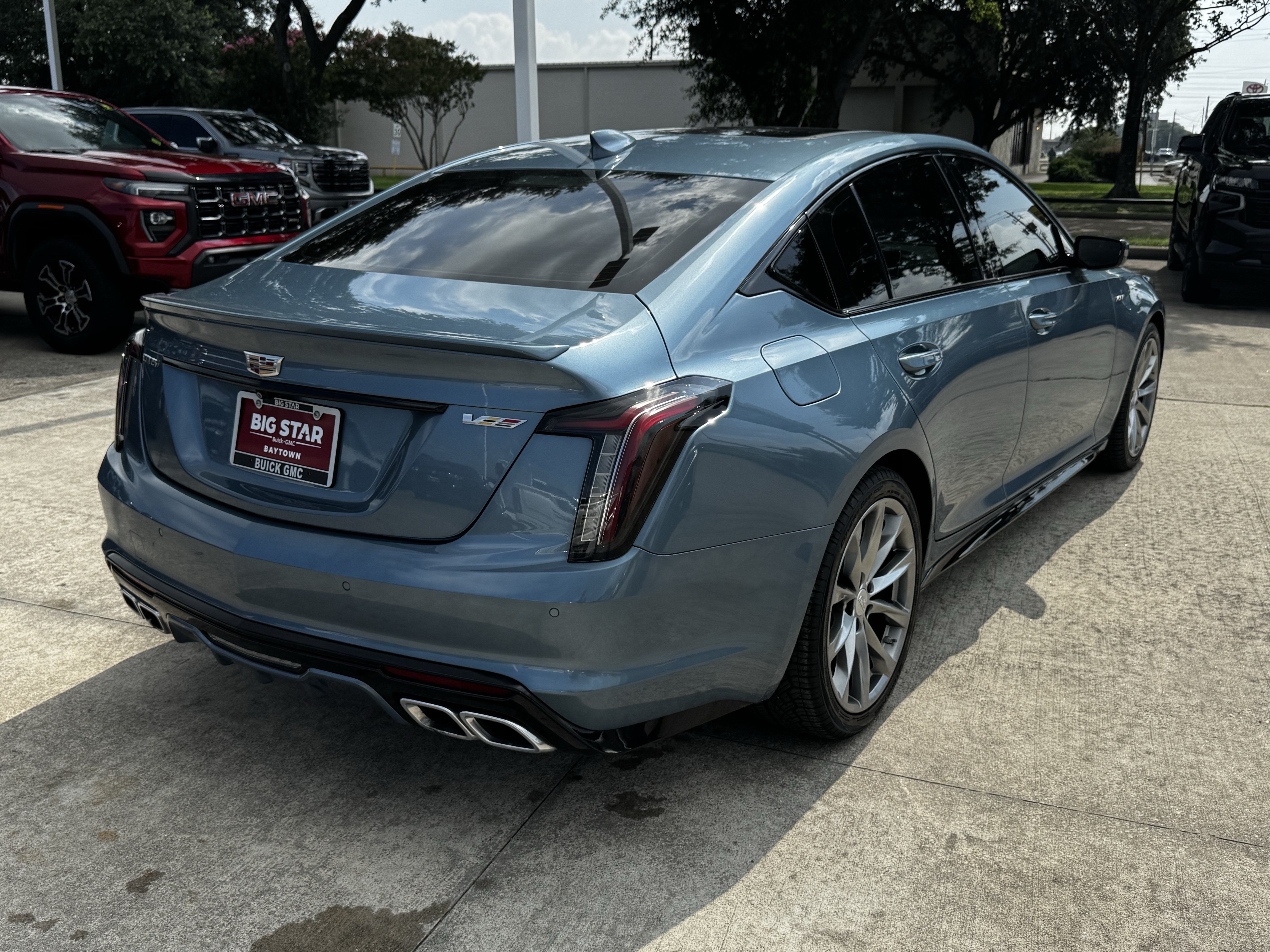 Used 2024 Cadillac CT5 V w/ Premium Package RWD image 8