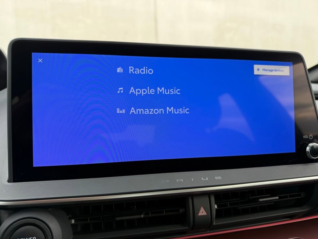 Used 2023 Toyota Prius Prime Premium image 10