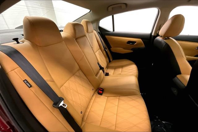 New 2025 Nissan Sentra SV w/ SV Premium Package image 31