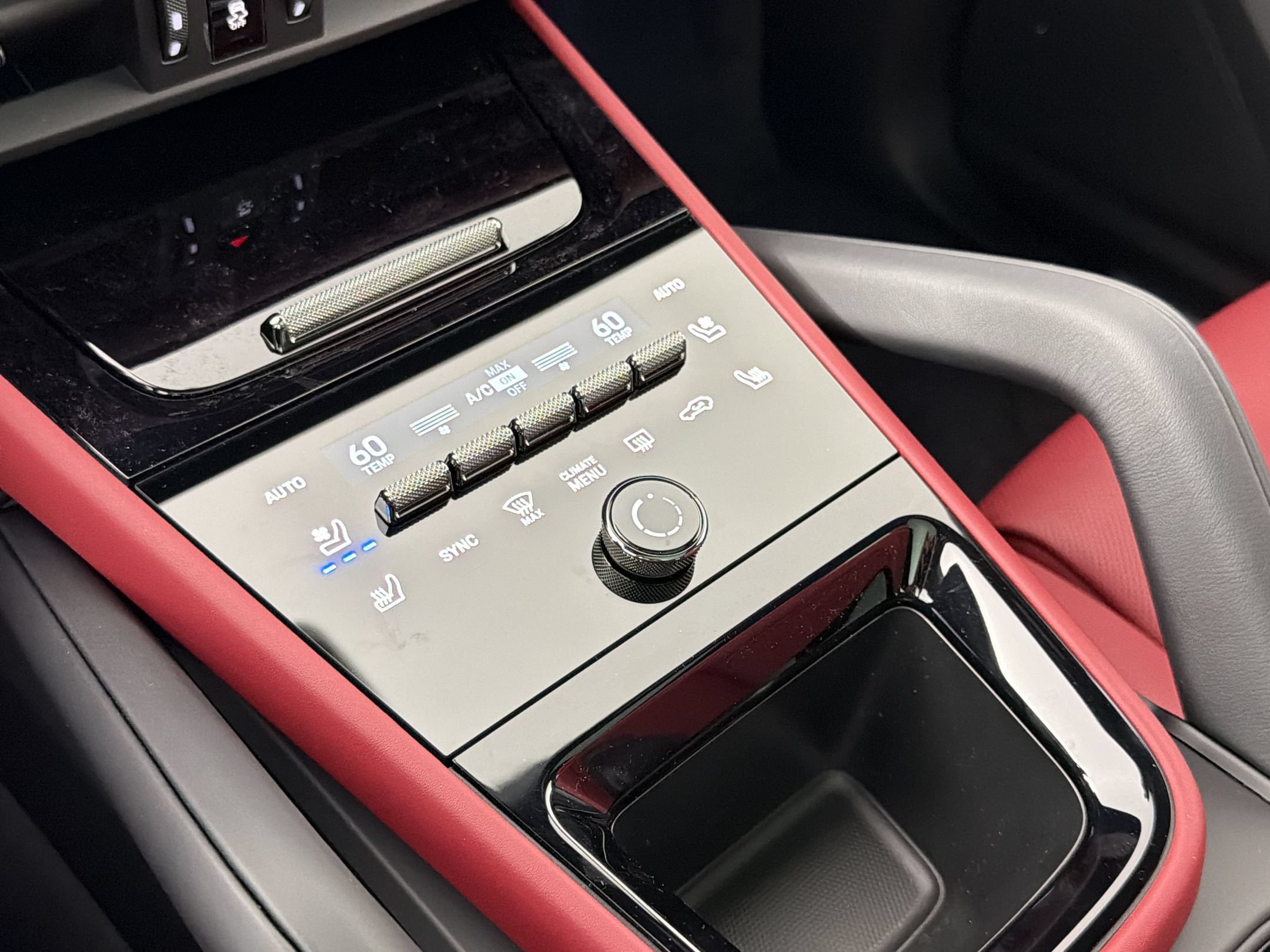 New 2026 Porsche Cayenne Coupe AWD/4WD image 18