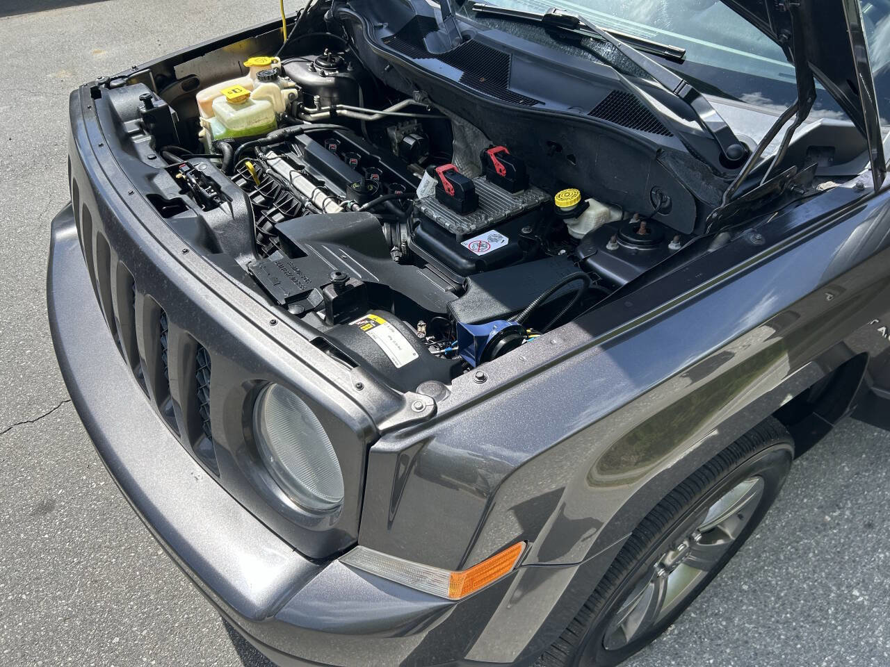 Used 2015 Jeep Patriot High Altitude AWD/4WD image 16