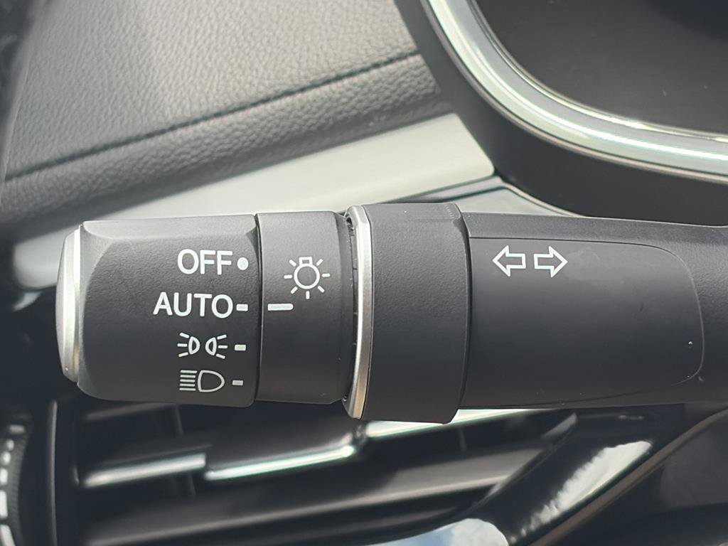 Certified 2026 Acura MDX SH-AWD image 10