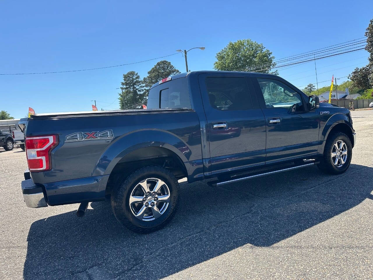 Used 2018 Ford F150 XLT w/ Equipment Group 302A Luxury AWD/4WD image 19
