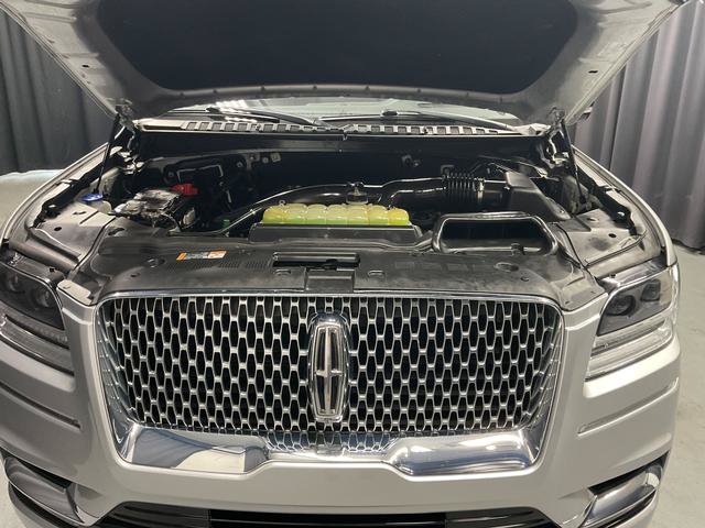 Used 2019 Lincoln Navigator L Reserve AWD/4WD image 18