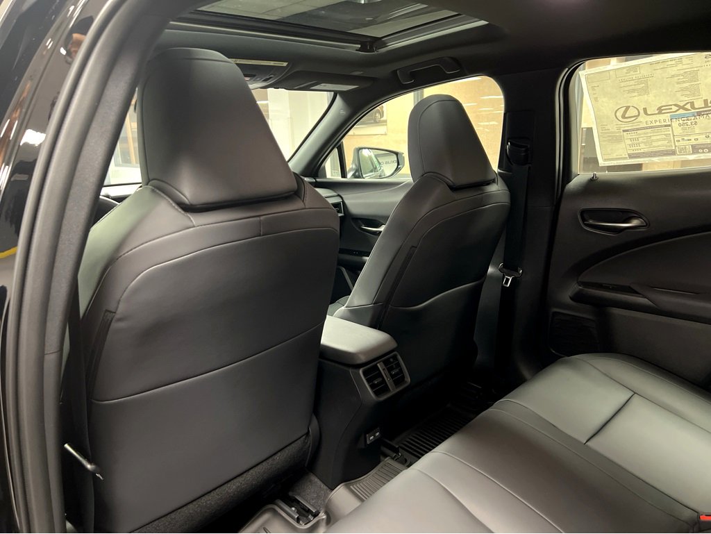 New 2025 Lexus UX 300h AWD image 27