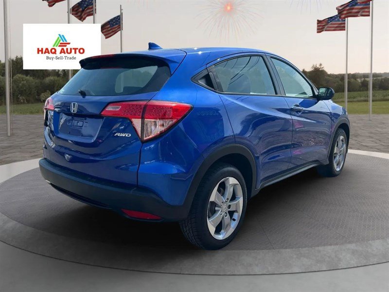 Used 2018 Honda HR-V LX image 5