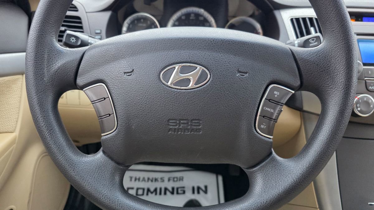 Used 2010 Hyundai Sonata GLS image 16