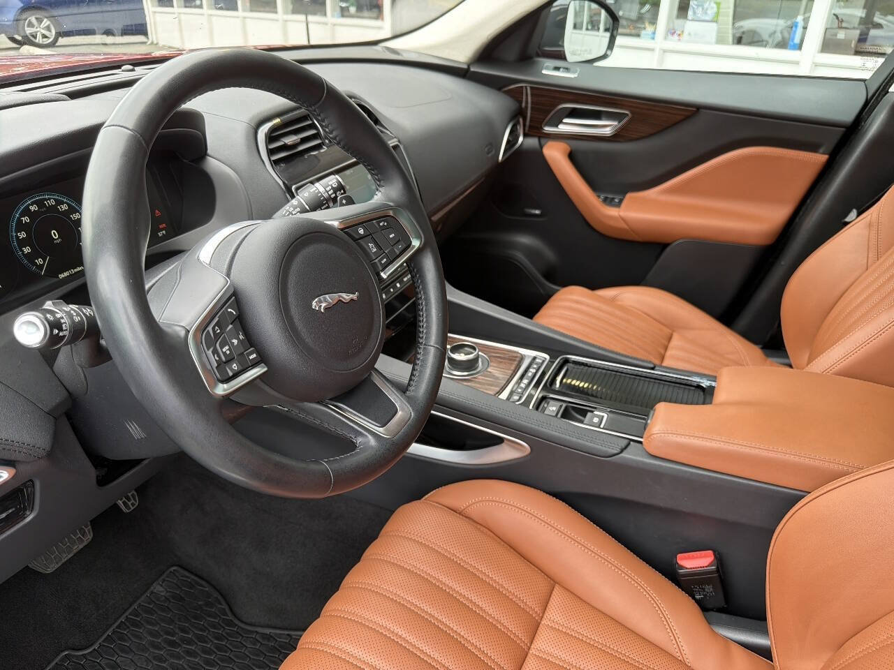 Used 2018 Jaguar F-PACE Portfolio AWD/4WD image 28