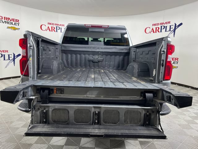 Used 2024 Chevrolet Silverado 1500 LTZ w/ LTZ Convenience Package II AWD/4WD image 21
