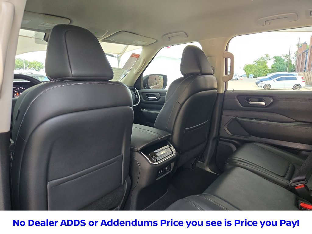 Certified 2026 Nissan Armada SV AWD/4WD image 36