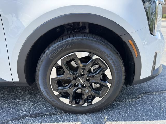 Certified 2026 Kia Sorento S w/ S Panoramic Sunroof Package FWD image 46
