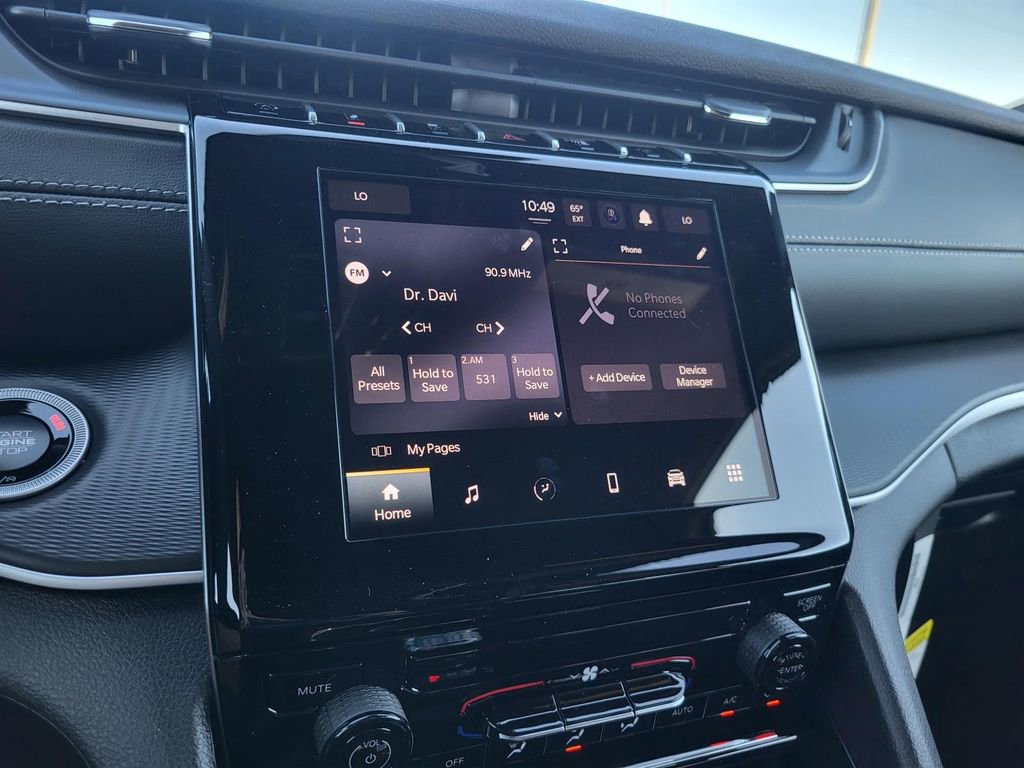New 2025 Jeep Grand Cherokee Laredo RWD image 21