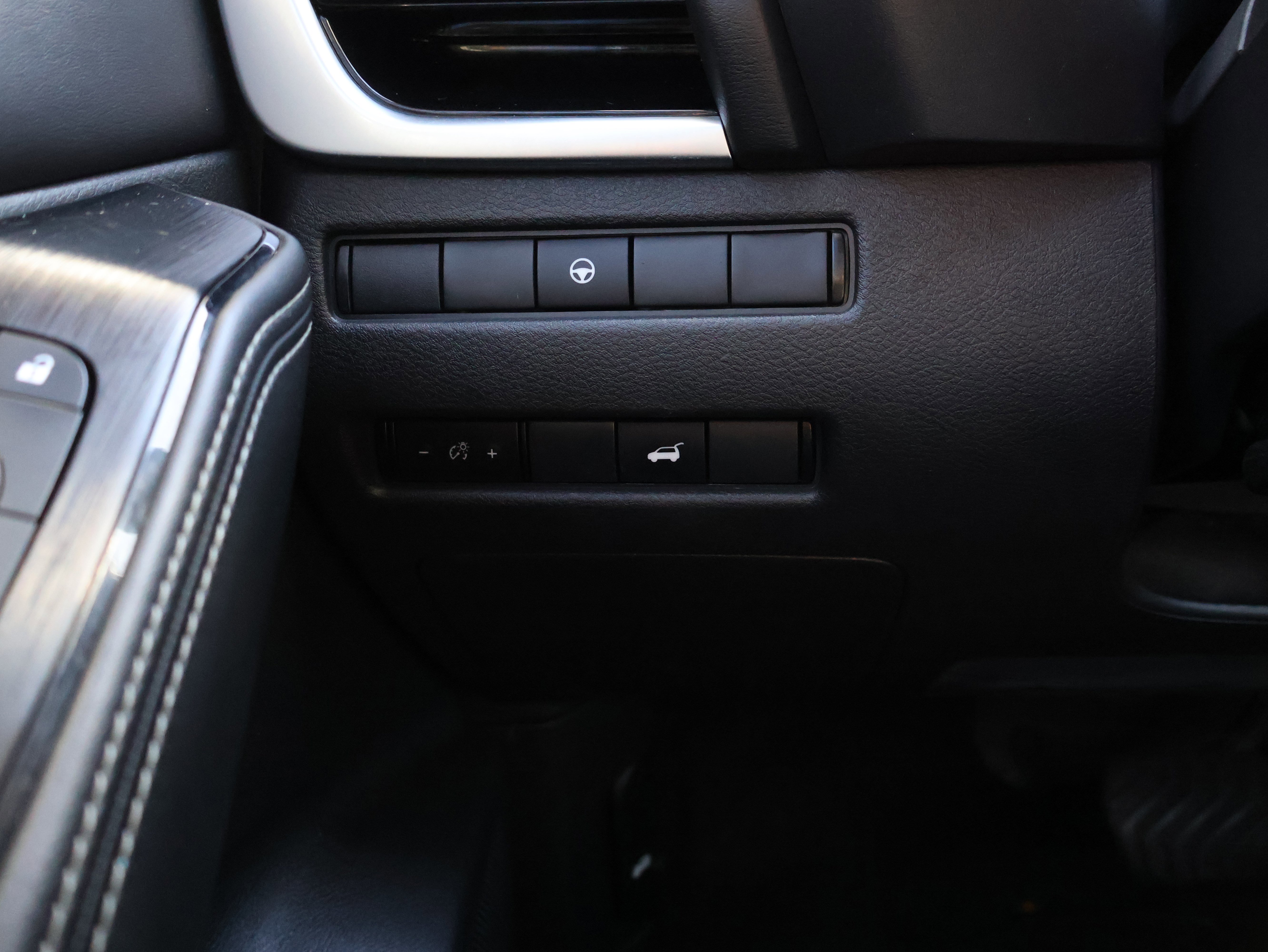 Used 2022 Nissan Rogue SL image 41